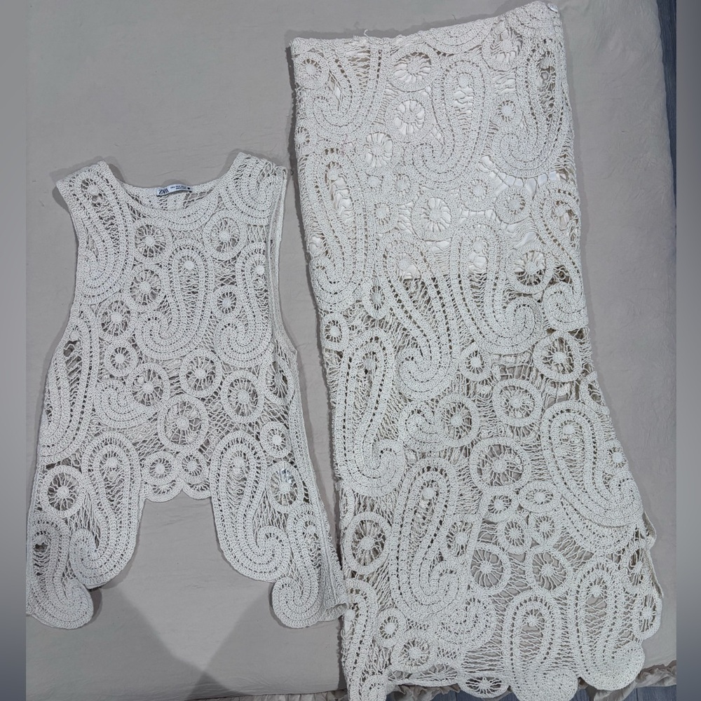 Zara Cream Asymmetrical Crochet Dress - Picture 3 of 10
